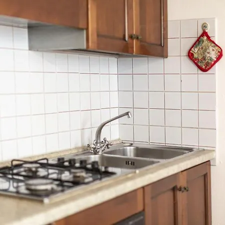 La Casina קסטנייטו קרדוצ'י