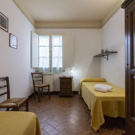בית כפרי La Casina קסטנייטו קרדוצ'י